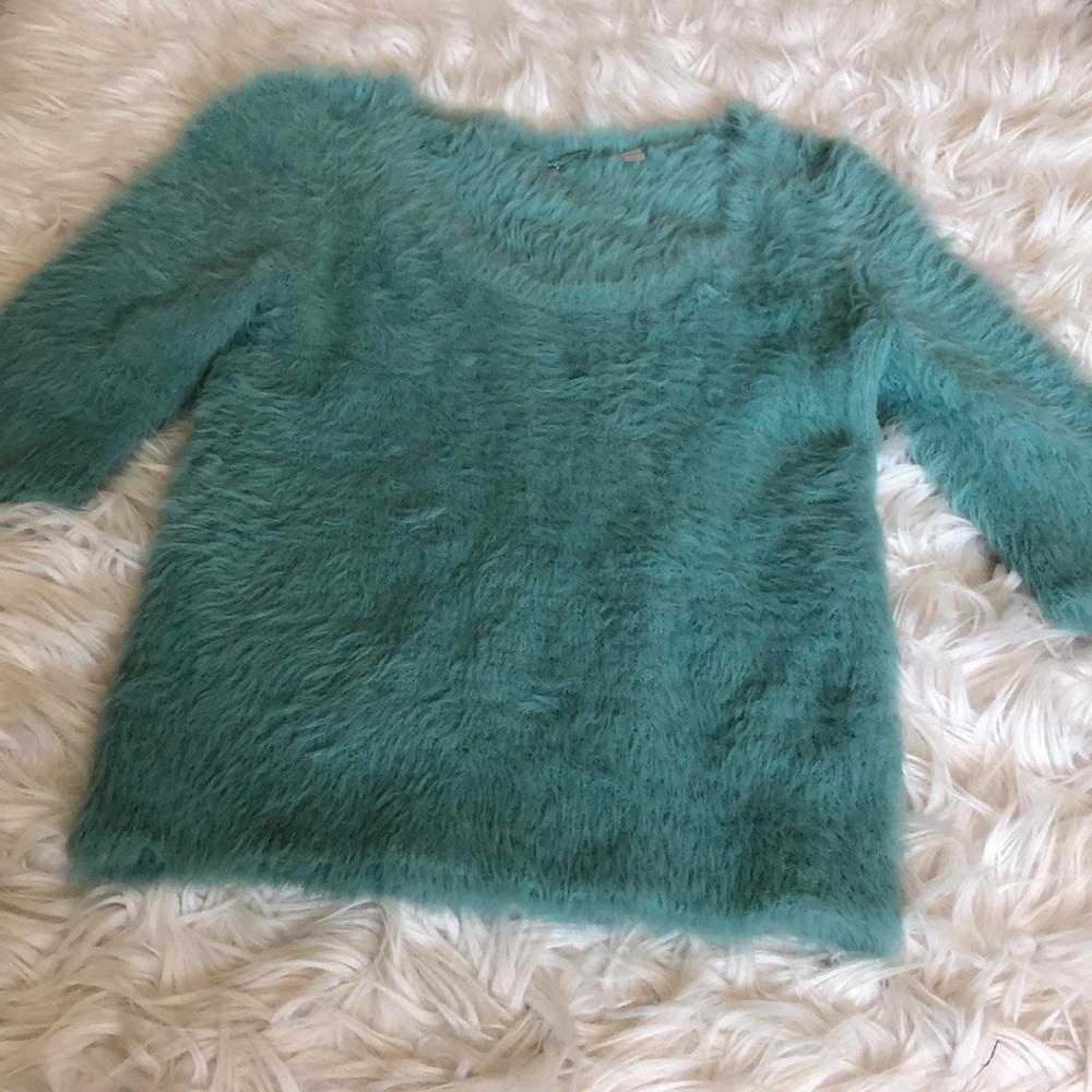 Anthropologie  women’s size extra small sweater!!